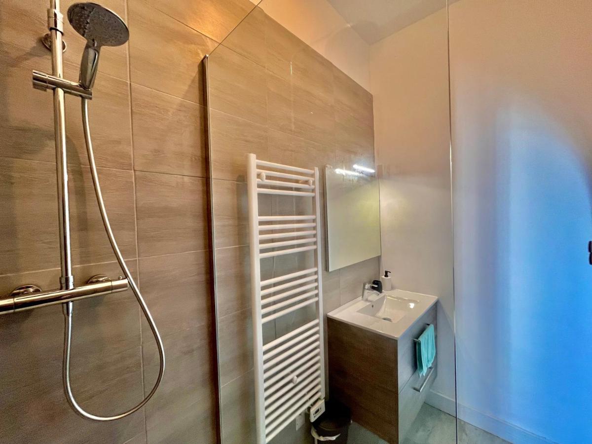 Appartement Le Boheme - Proche Centre Ville Et Gare St Etienne Сент Етиен Екстериор снимка